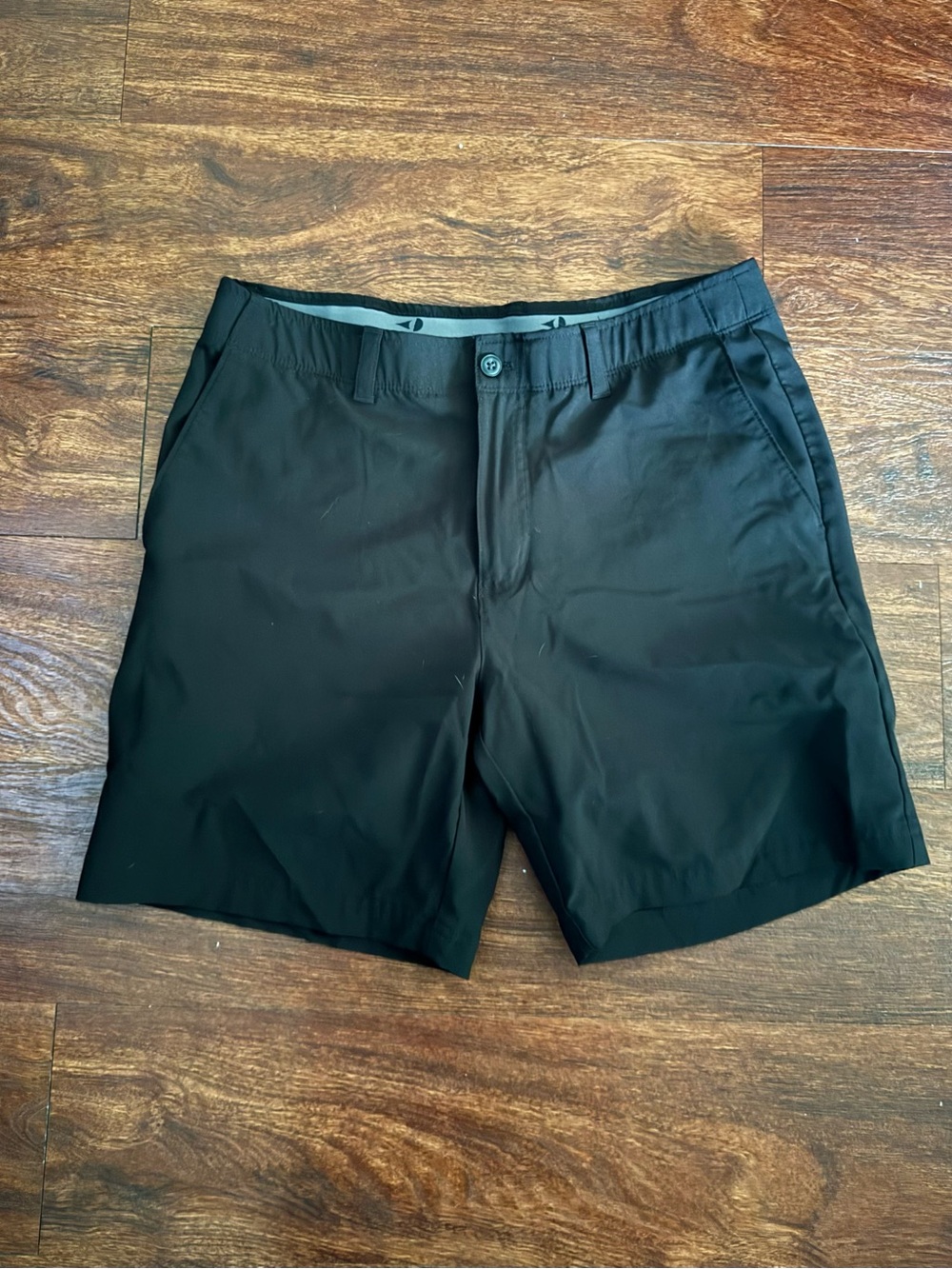 Grand Slam Men's Black Flat-Front Performance Shorts